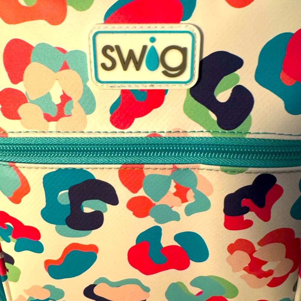 Swig lunch box New